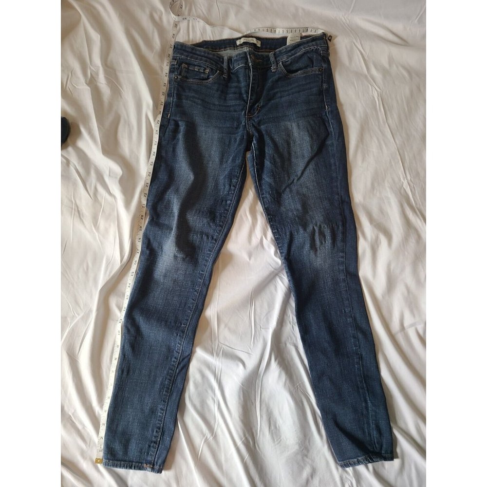 Abercrombie And Fitch Womens Size 6S 28w 31L Dark Wash Blue Jeans